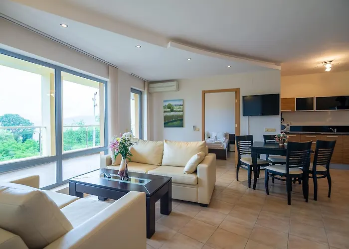 Byala Panorama リゾート ビャラ